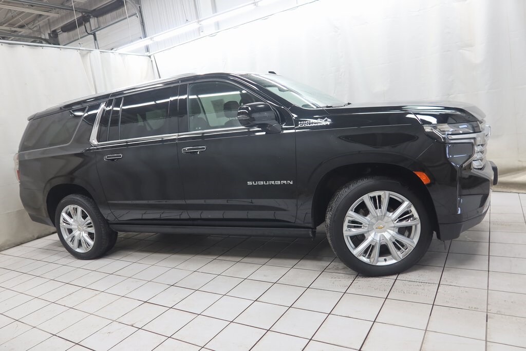 Used 2024 Chevrolet Suburban High Country SUV