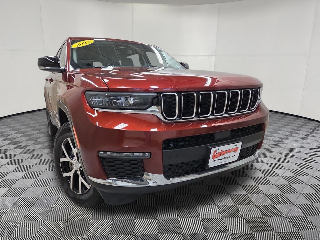 Used 2023 Jeep Grand Cherokee Limited SUV