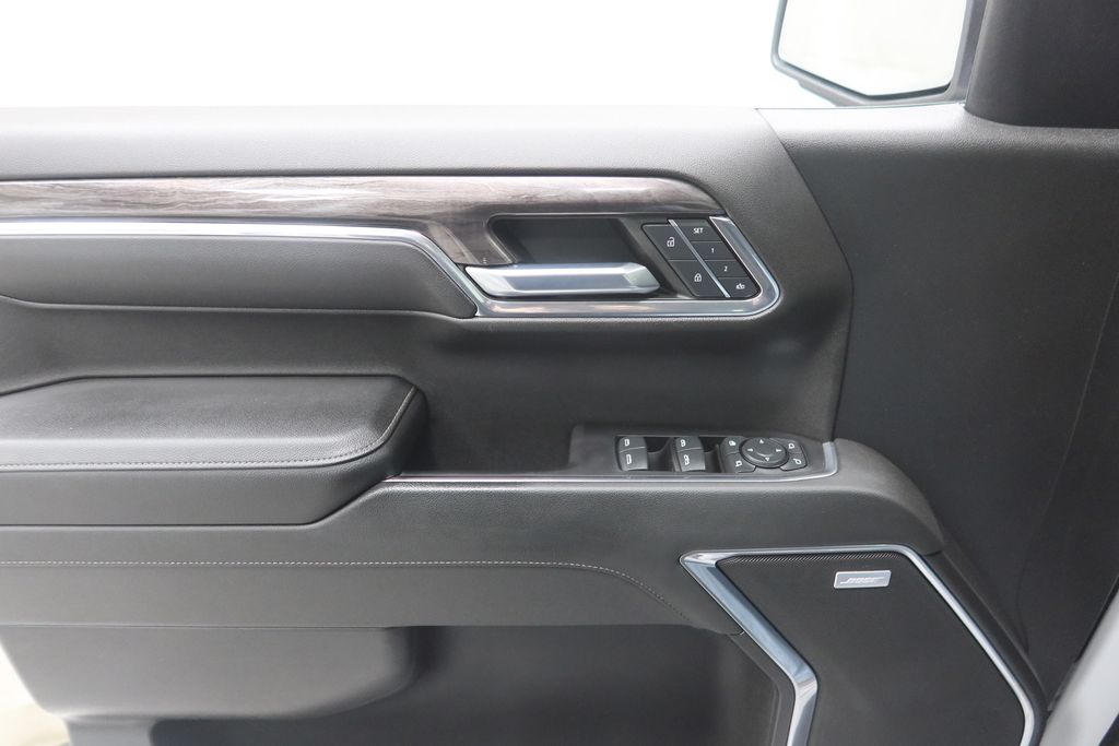 2022 Chevrolet Silverado 1500 LTZ - Photo 21