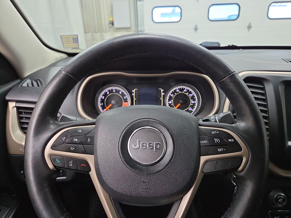 2015 Jeep Cherokee Latitude - Photo 16