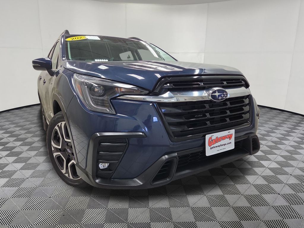 2023 Subaru Ascent Limited - Photo 2