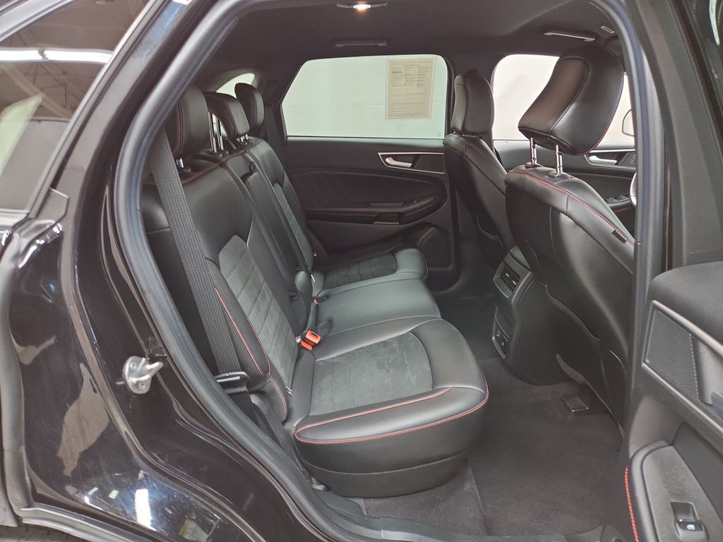 2021 Ford Edge ST-Line - Photo 10