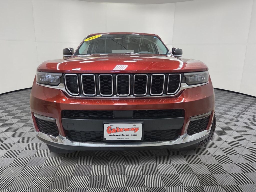 Used 2023 Jeep Grand Cherokee Limited SUV