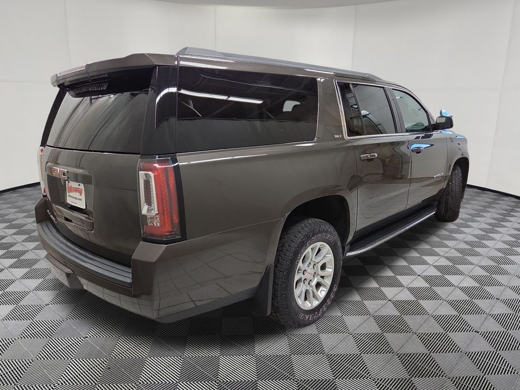 2019 GMC Yukon XL SLT - Photo 8