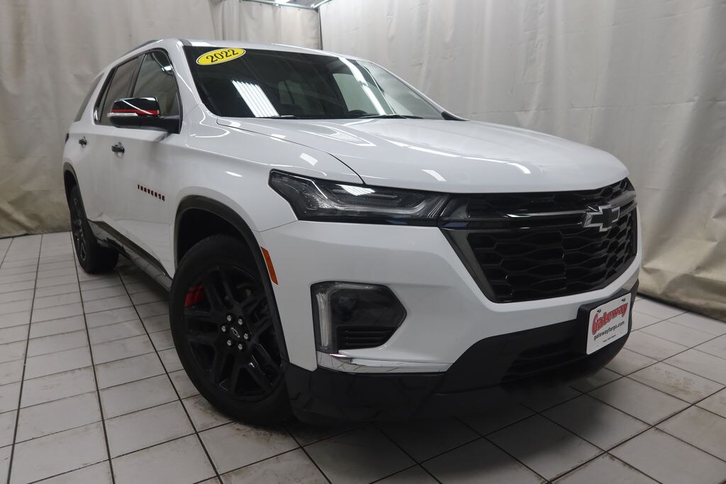 Used 2023 Chevrolet Traverse Premier SUV