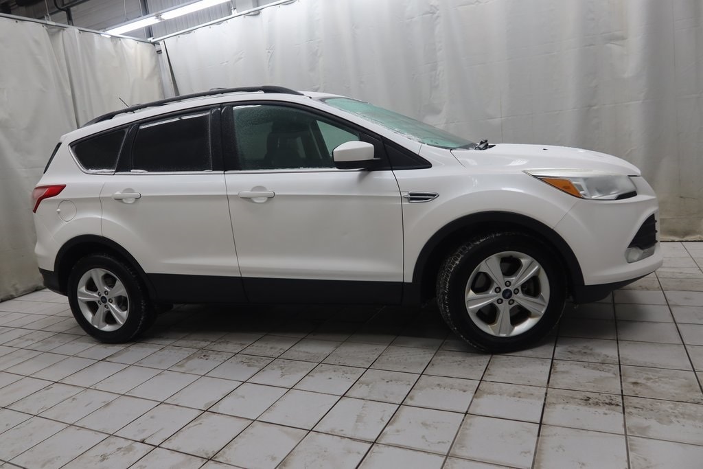2015 Ford Escape SE's photo