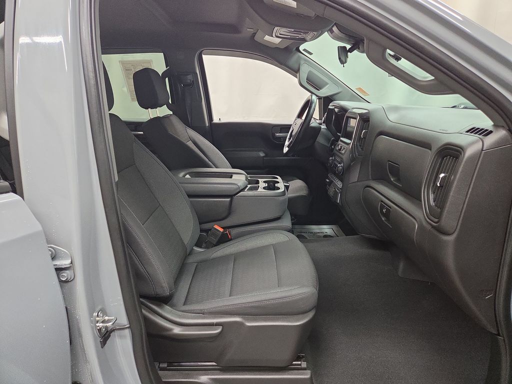 2024 Chevrolet Silverado 1500 Custom - Photo 11