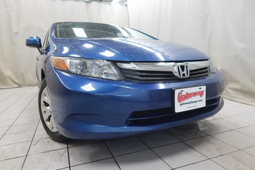 Used 2012 Honda Civic LX with VIN 19XFB2F56CE027122 for sale in Fargo, ND