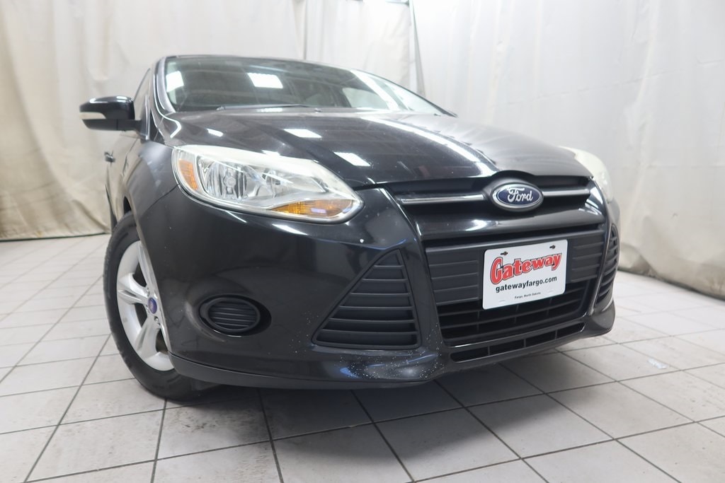 Used 2013 Ford Focus SE with VIN 1FADP3K25DL297337 for sale in Fargo, ND