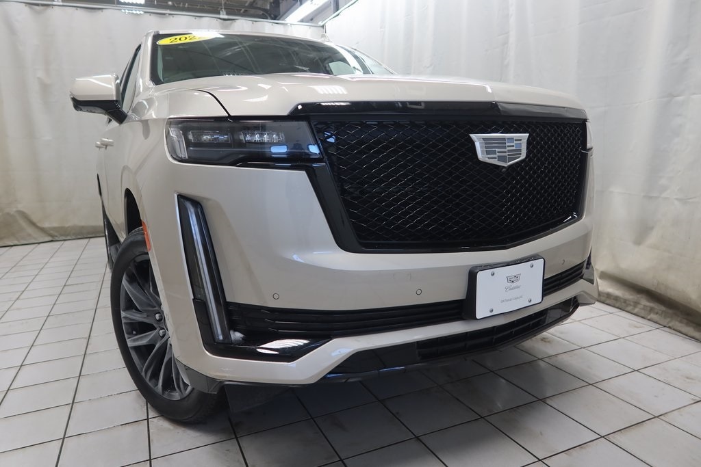 Used 2022 Cadillac Escalade Sport Platinum with VIN 1GYS4GKL4NR353559 for sale in Fargo, ND