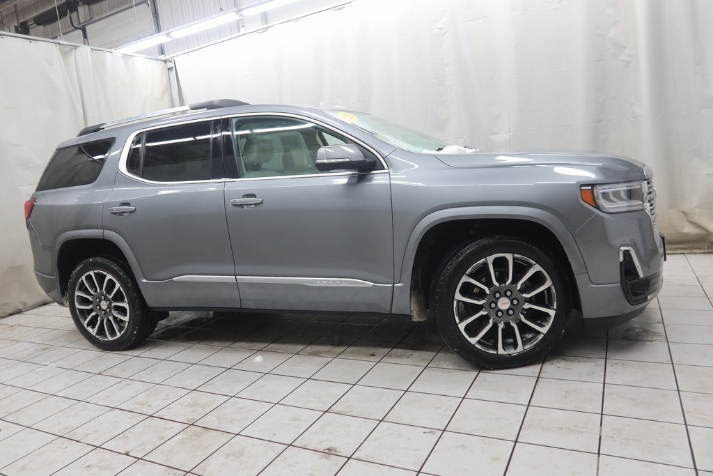 2020 GMC Acadia Denali's photo