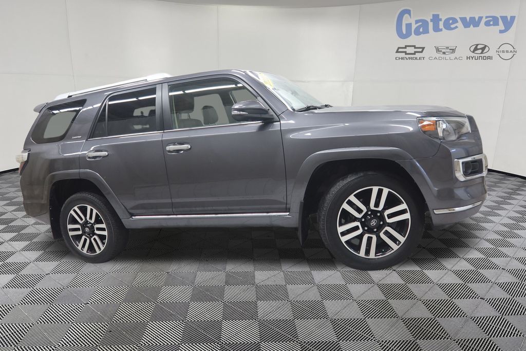 2022 Toyota 4Runner Limited 4WD V6's photo