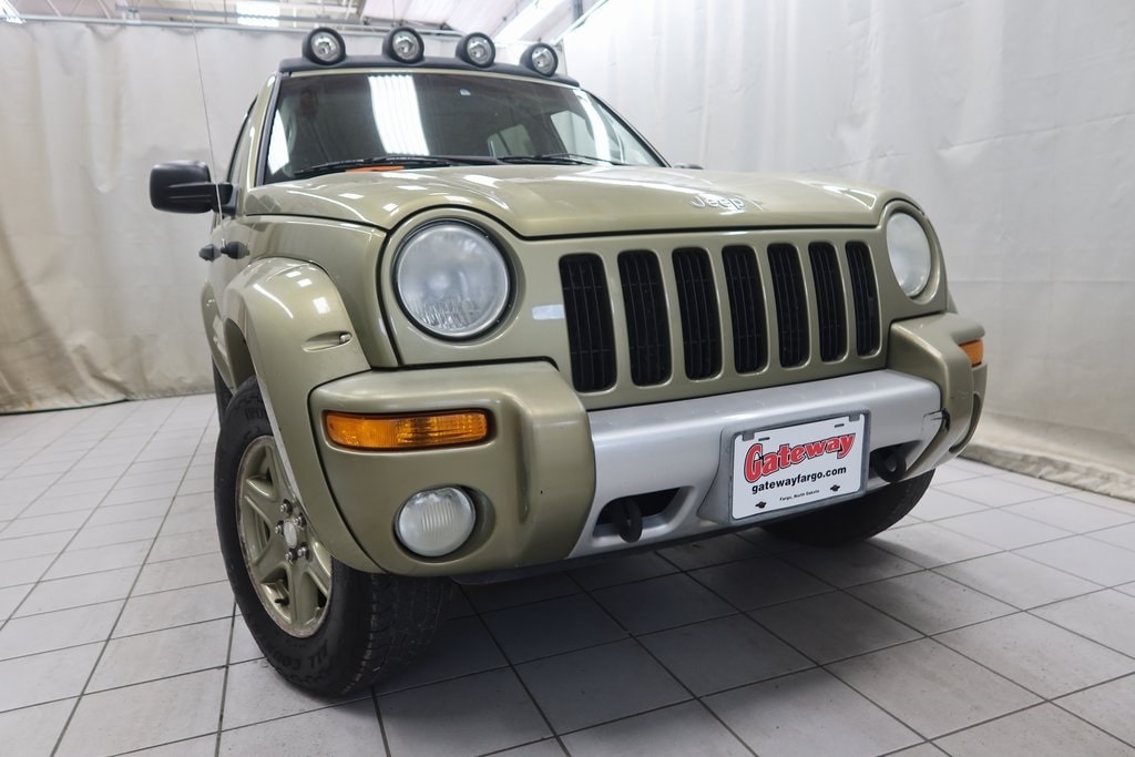 Used 2002 Jeep Liberty Renegade with VIN 1J4GL38K22W346820 for sale in Fargo, ND