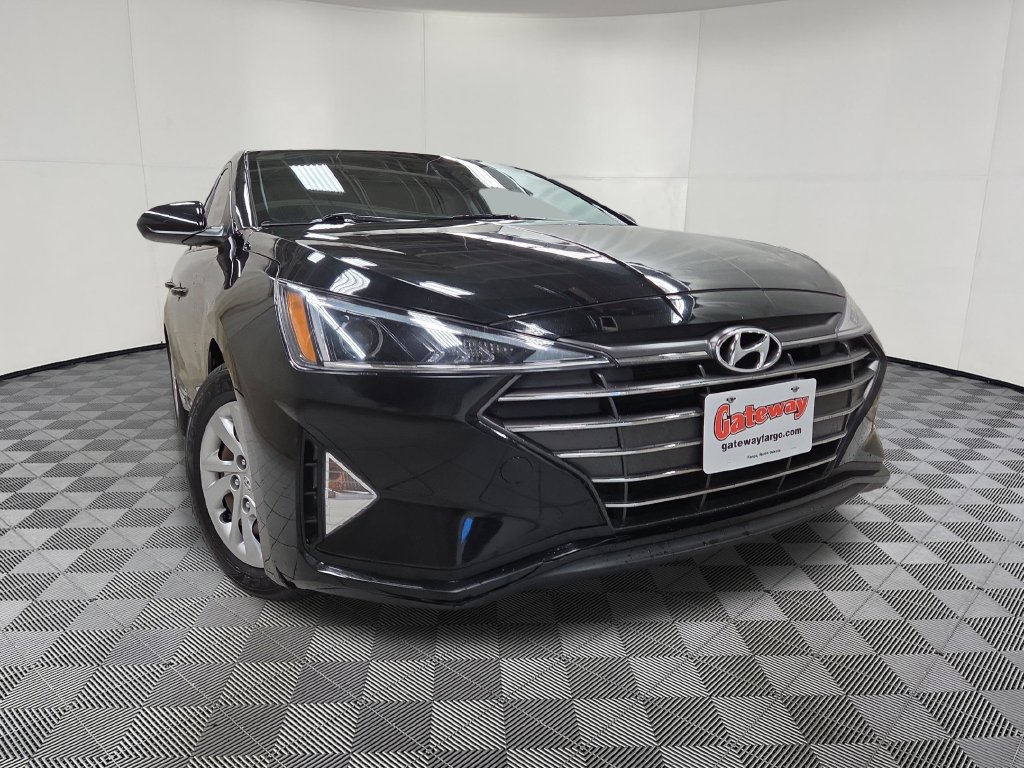 Used 2019 Hyundai Elantra SE Sedan