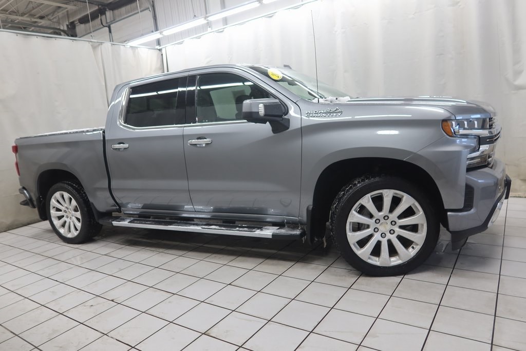 2022 Chevrolet Silverado 1500 Limited High Country's photo
