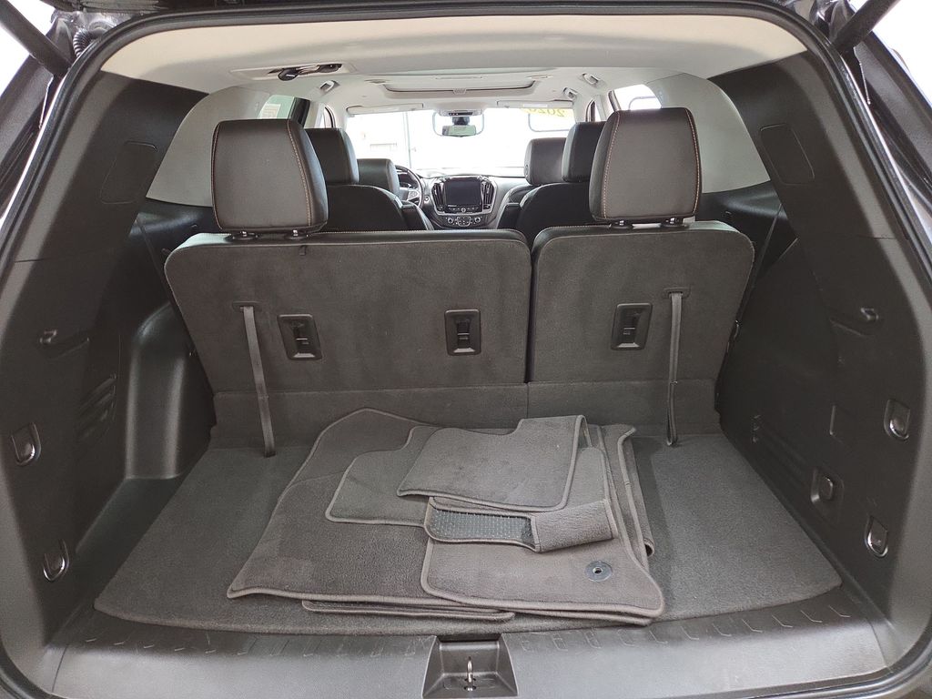 2020 Chevrolet Traverse Premier - Photo 9
