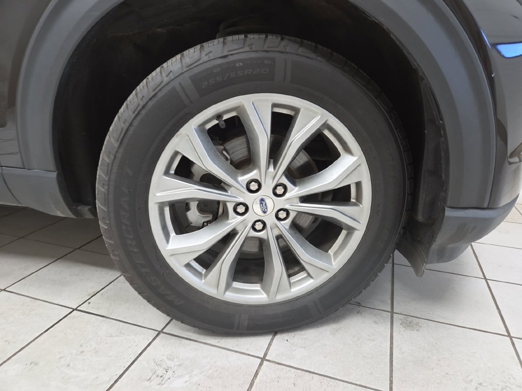 2022 Ford Explorer XLT - Photo 8