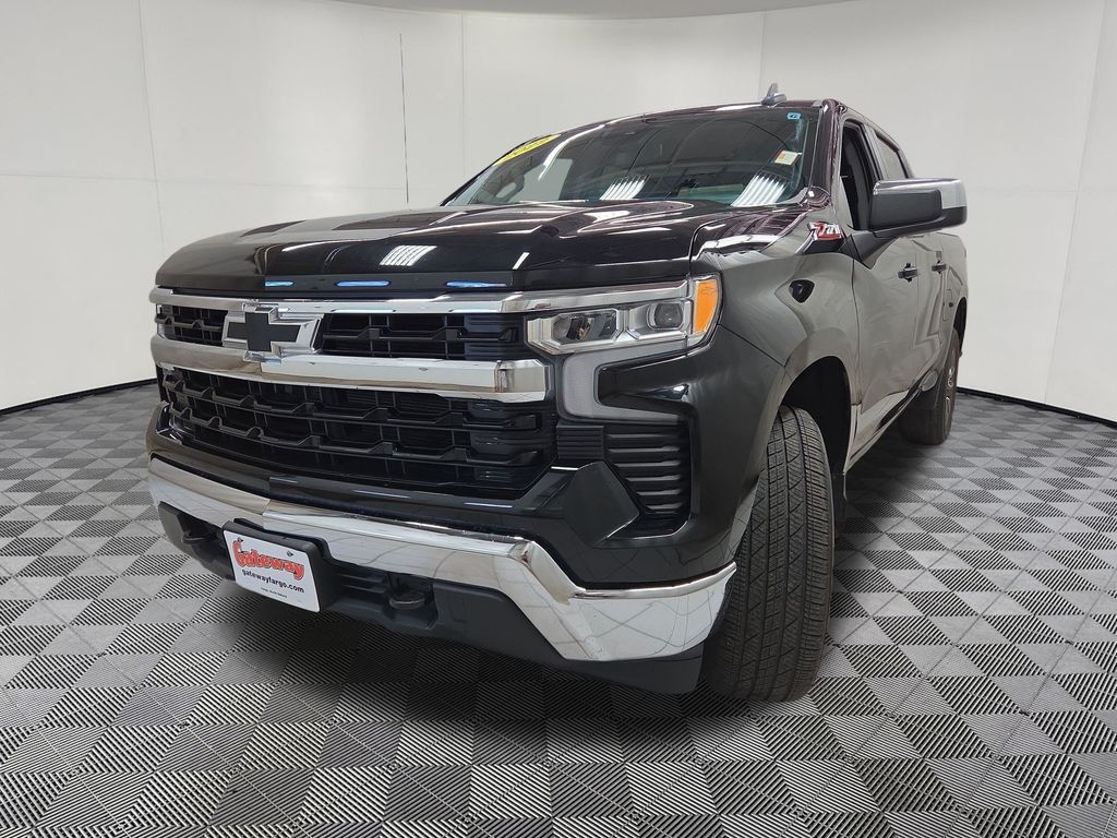 2022 Chevrolet Silverado 1500 LT - Photo 8