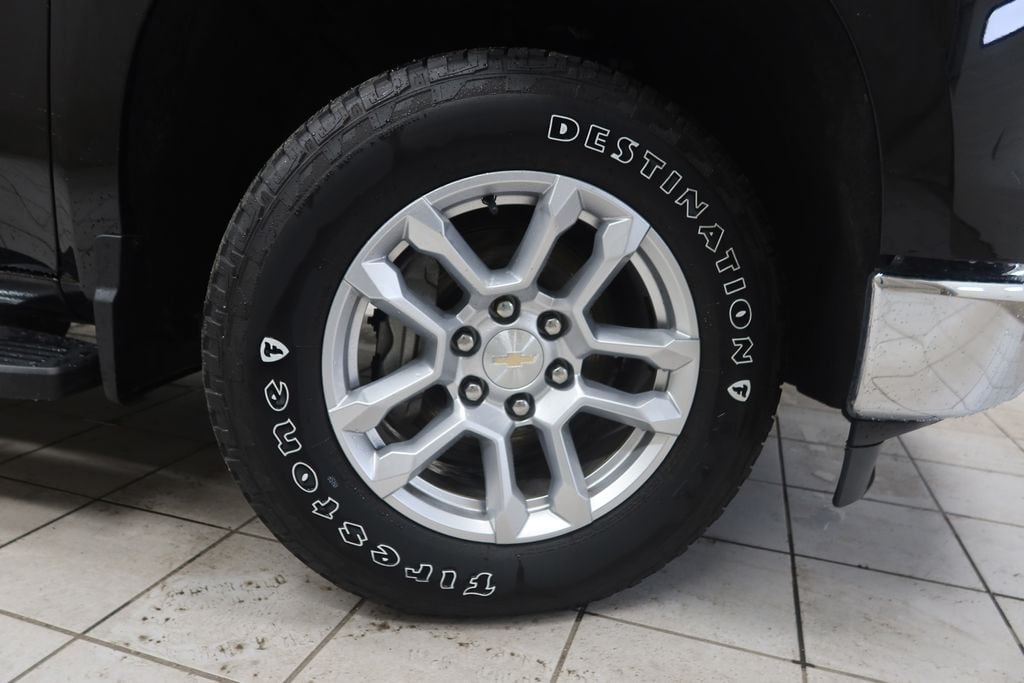 2024 Chevrolet Silverado 1500 LT - Photo 7