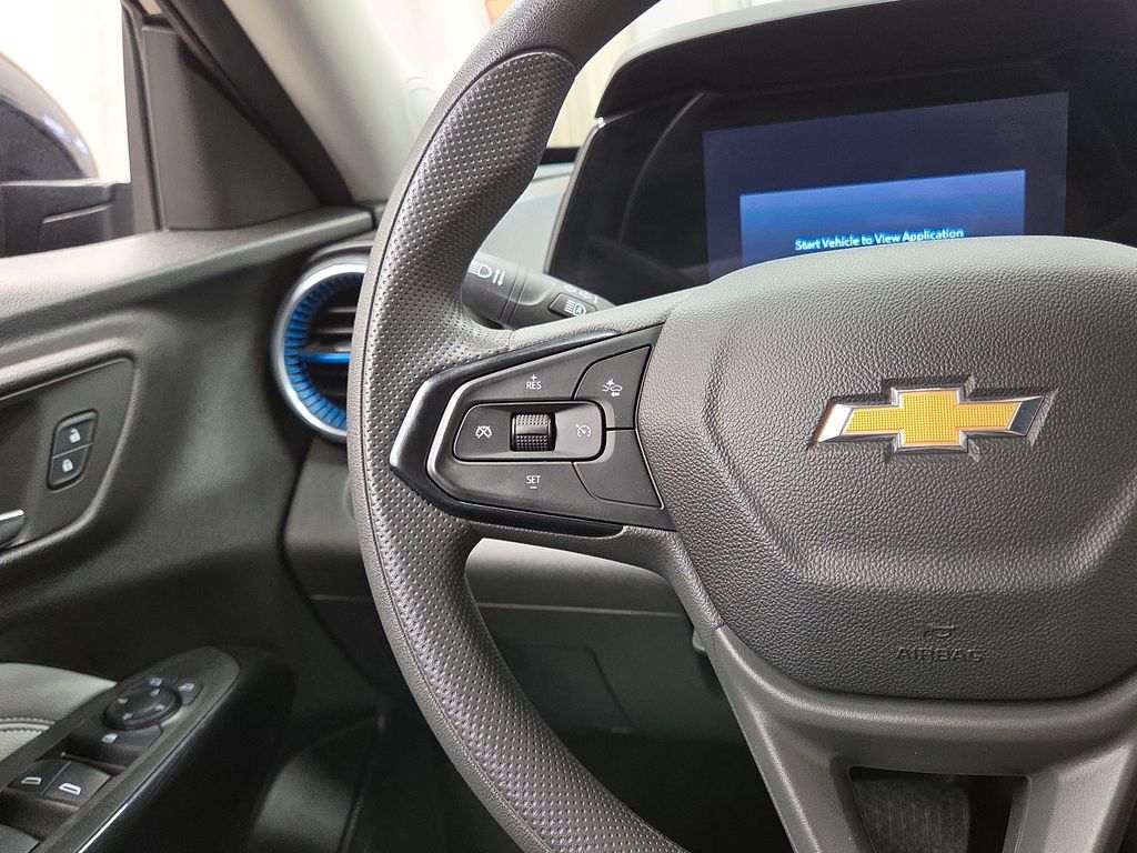 2025 Chevrolet Trax LT - Photo 20