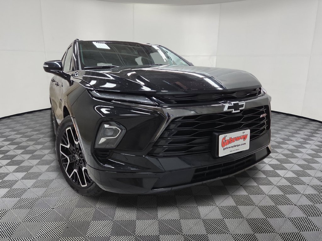 2023 Chevrolet Blazer RS - Photo 2