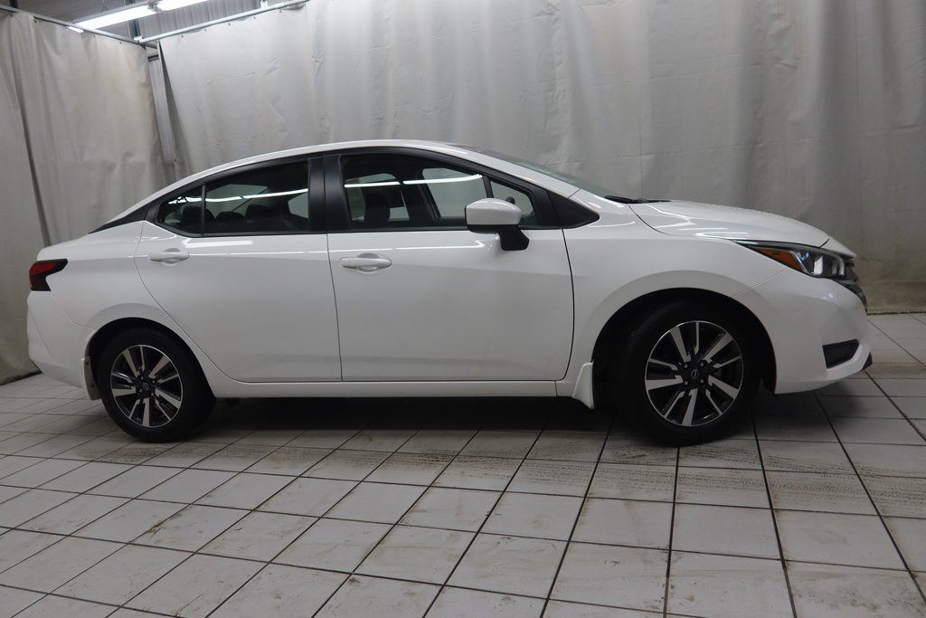 2024 Nissan Versa Sedan SV