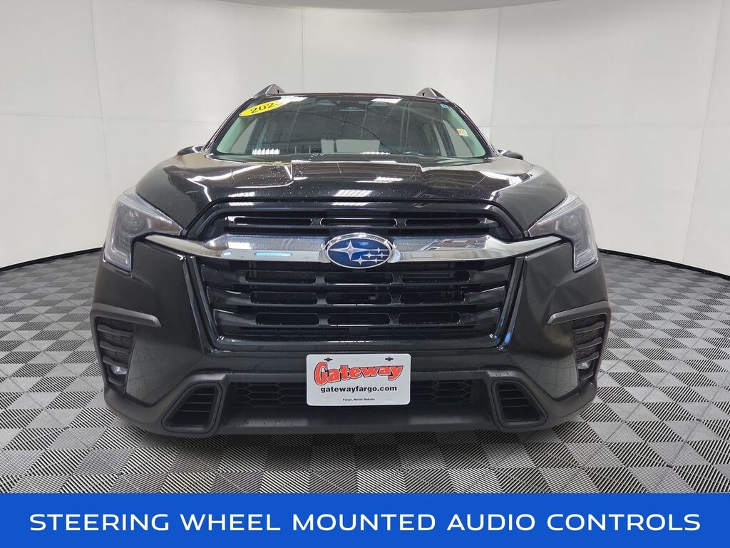 Used 2023 Subaru Ascent Limited SUV