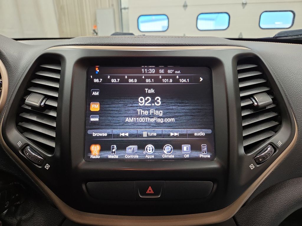 2015 Jeep Cherokee Latitude - Photo 13
