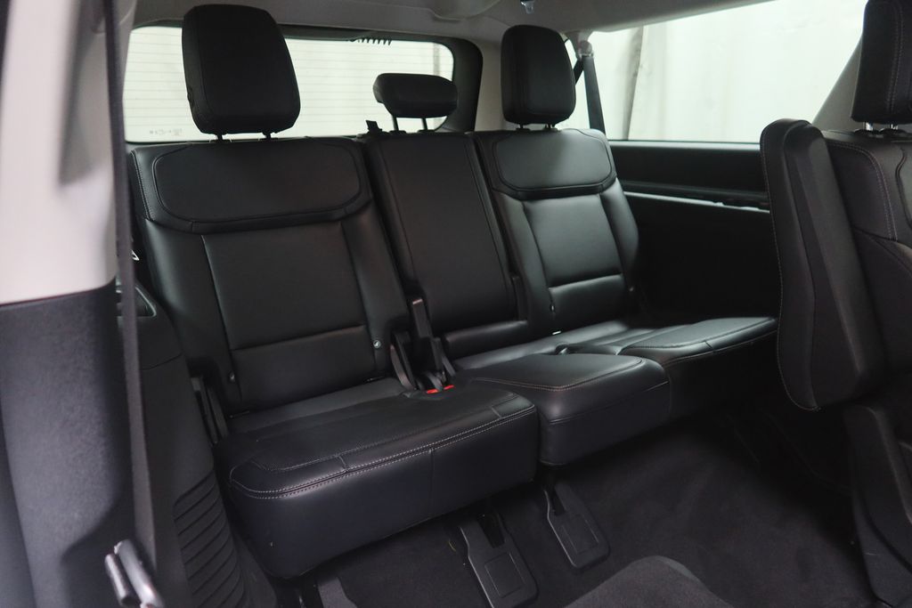 2025 Ford Expedition Platinum - Photo 12