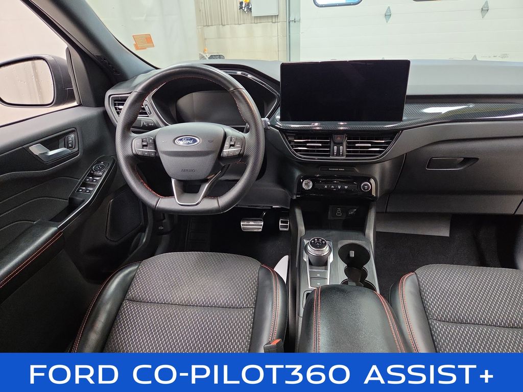 2024 Ford Escape ST-Line - Photo 13