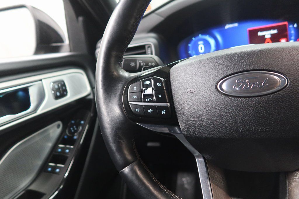 2021 Ford Explorer Platinum - Photo 19