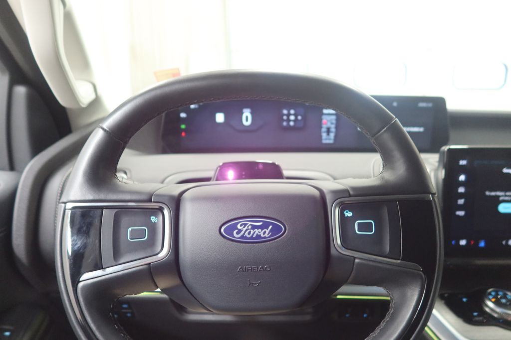 2025 Ford Expedition Platinum - Photo 22
