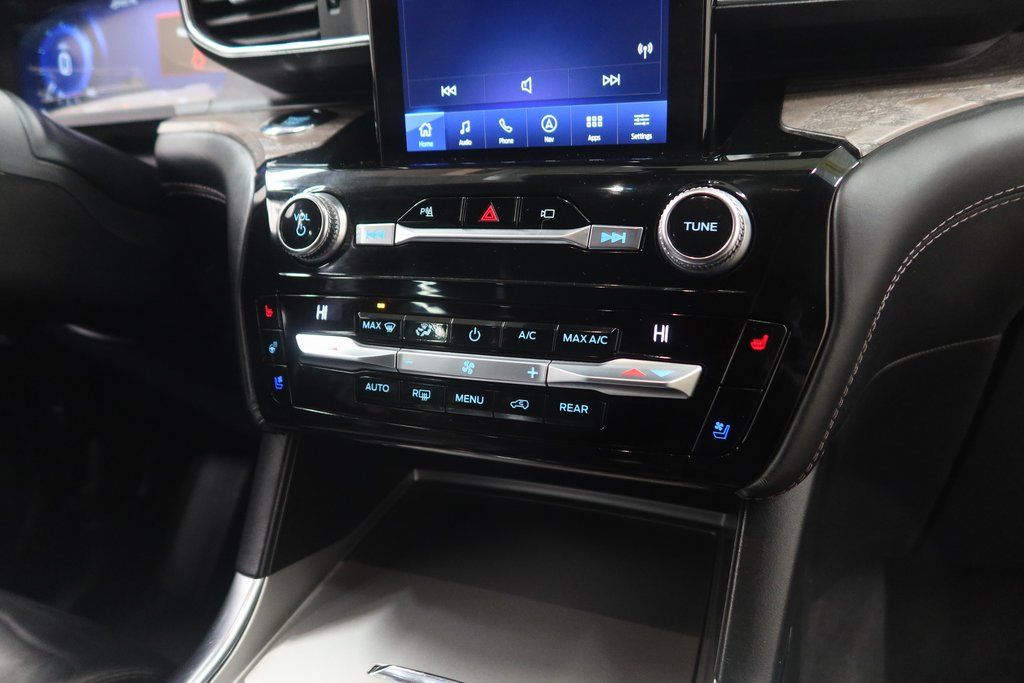 2021 Ford Explorer Platinum - Photo 16