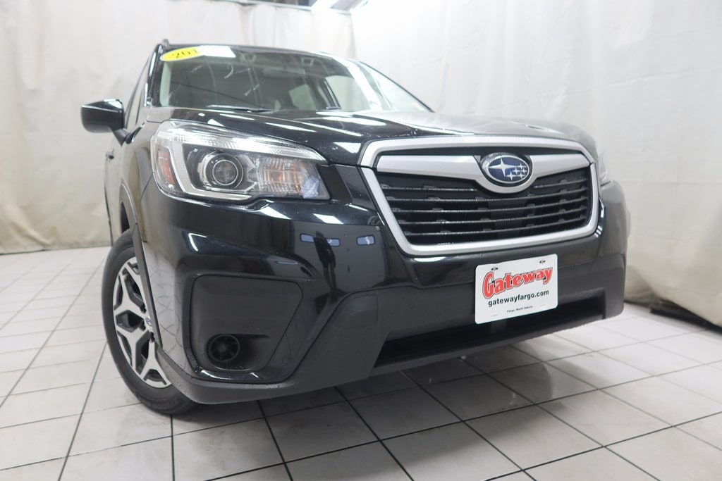 Used 2019 Subaru Forester Premium with VIN JF2SKAEC1KH462455 for sale in Fargo, ND