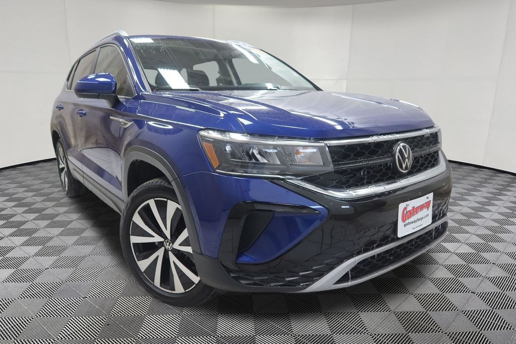 Used 2022 Volkswagen Taos 1.5T SE SUV