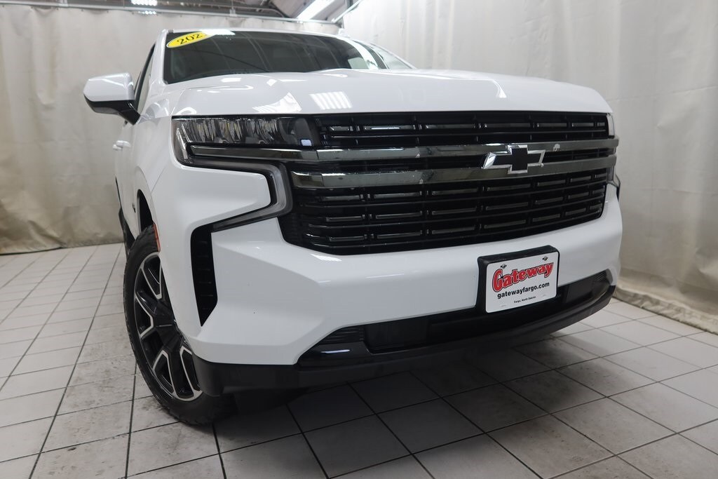 Used 2021 Chevrolet Tahoe RST with VIN 1GNSKRKD1MR483885 for sale in Fargo, ND