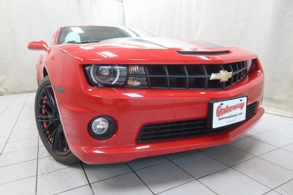 Used 2010 Chevrolet Camaro 2SS with VIN 2G1FT1EW6A9157083 for sale in Fargo, ND