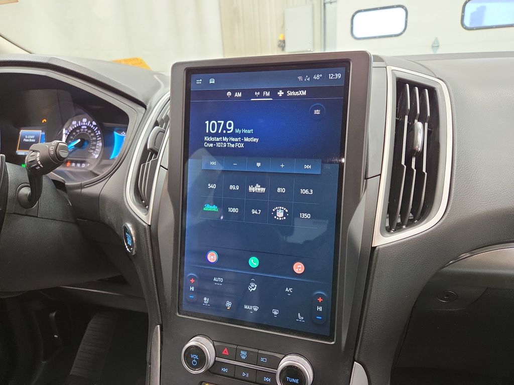 2022 Ford Edge SEL - Photo 14