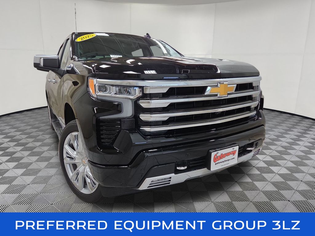 2025 Chevrolet Silverado 1500 High Country - Photo 2