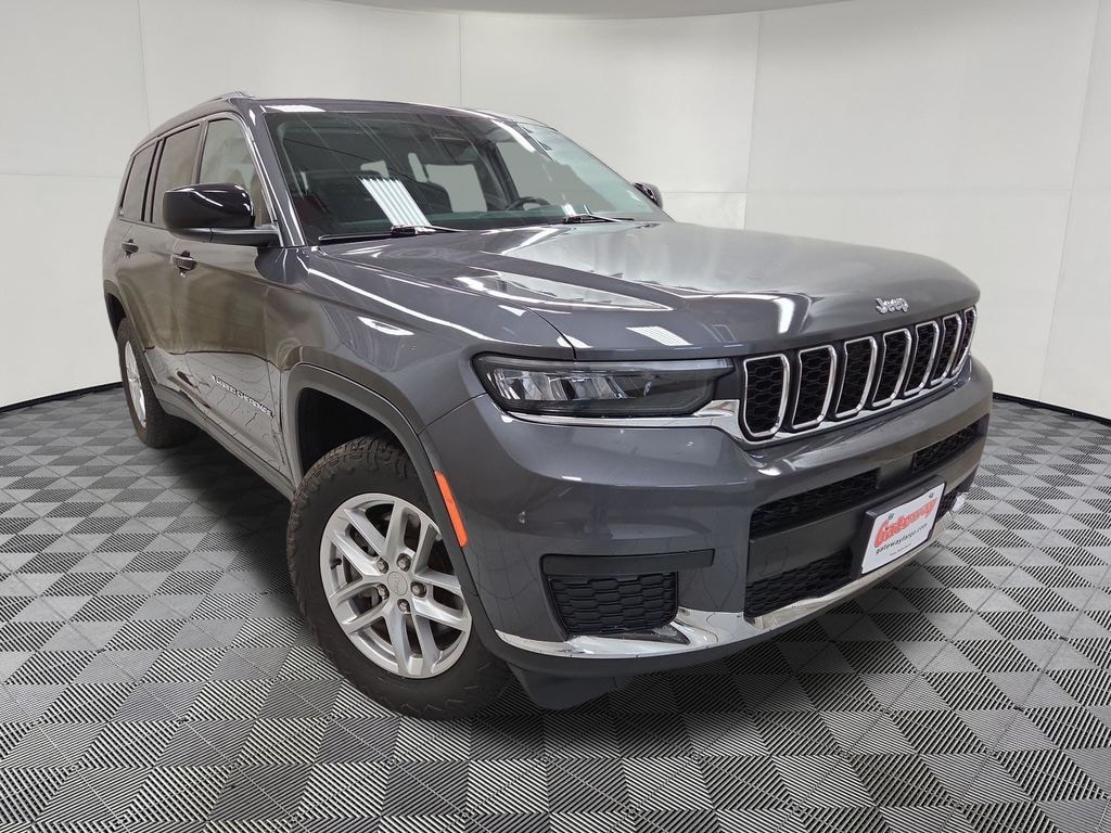 Used 2022 Jeep New Grand Cherokee Laredo SUV