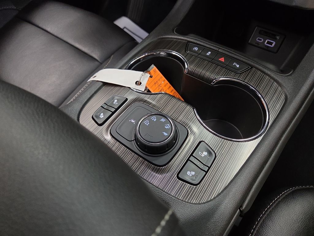 2020 GMC Acadia SLT - Photo 16