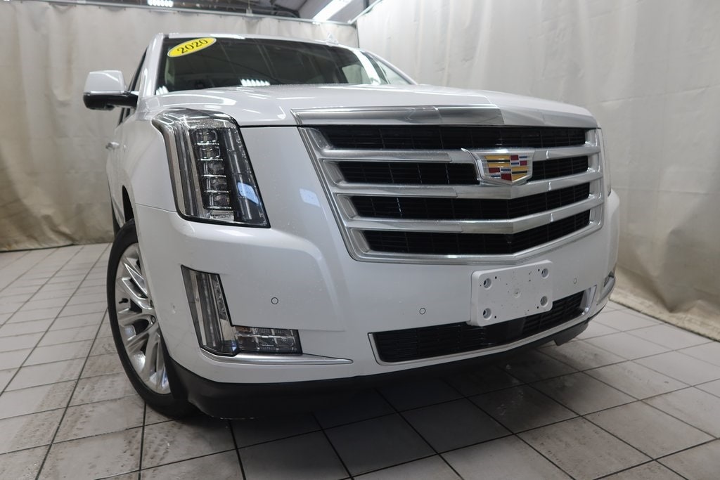 Used 2020 Cadillac Escalade Premium Luxury with VIN 1GYS4CKJ9LR252716 for sale in Fargo, ND