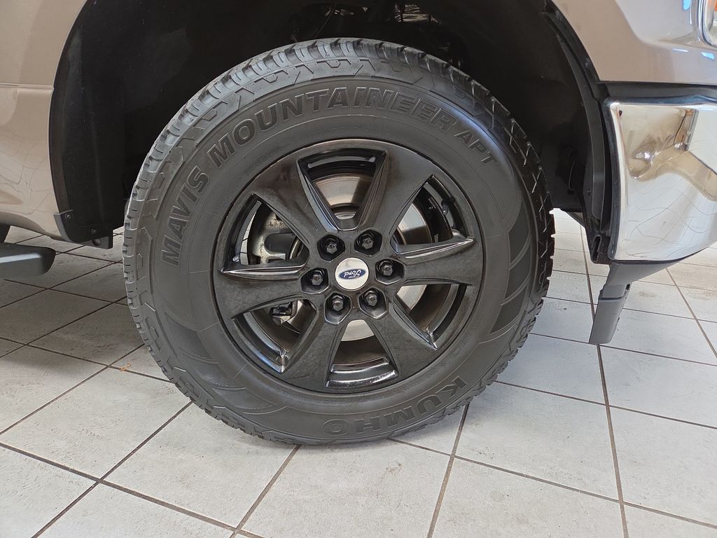 2020 Ford F-150 XLT - Photo 9