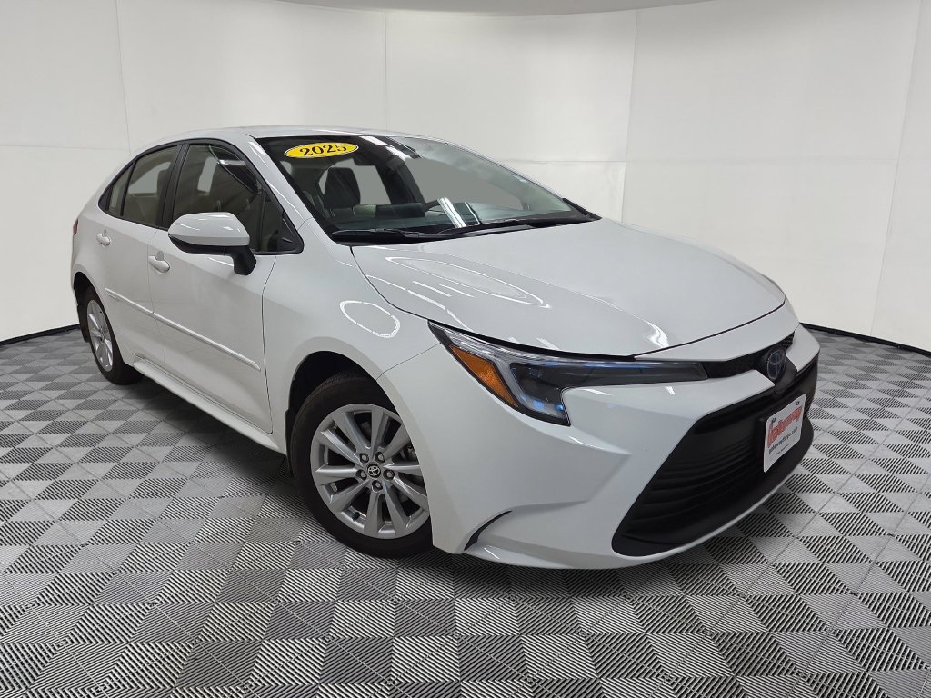 Used 2025 Toyota Corolla Hybrid LE Sedan