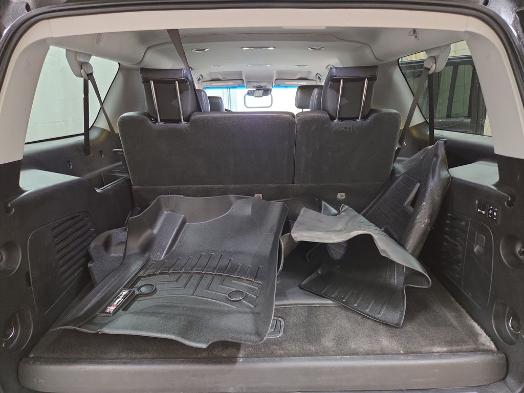 2019 GMC Yukon XL SLT - Photo 9