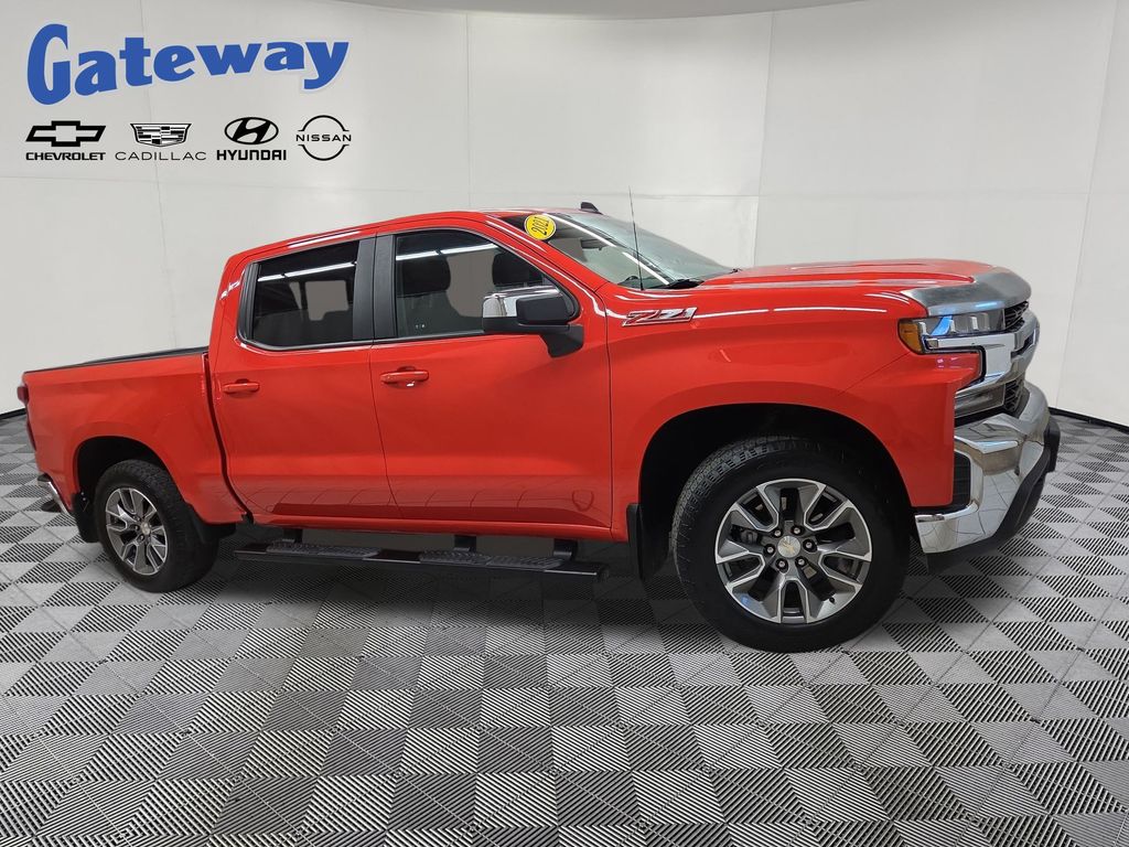 2021 Chevrolet Silverado 1500 LT 4X4 Crew Cab Short Box's photo
