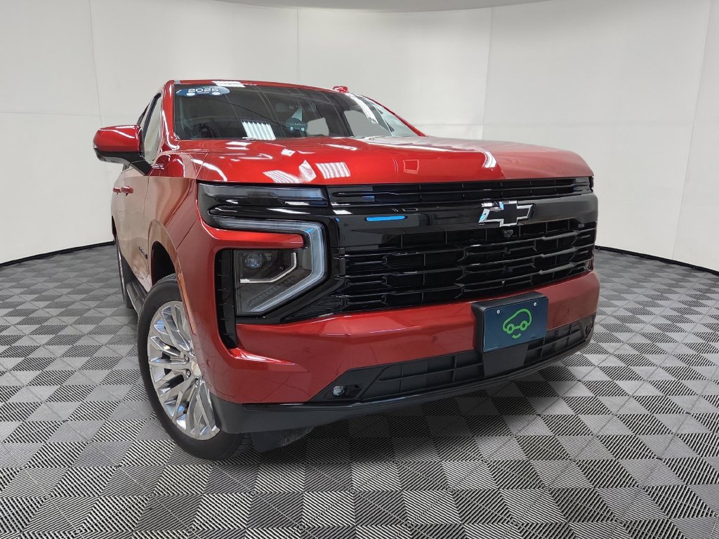 Certified 2025 Chevrolet Suburban RST SUV