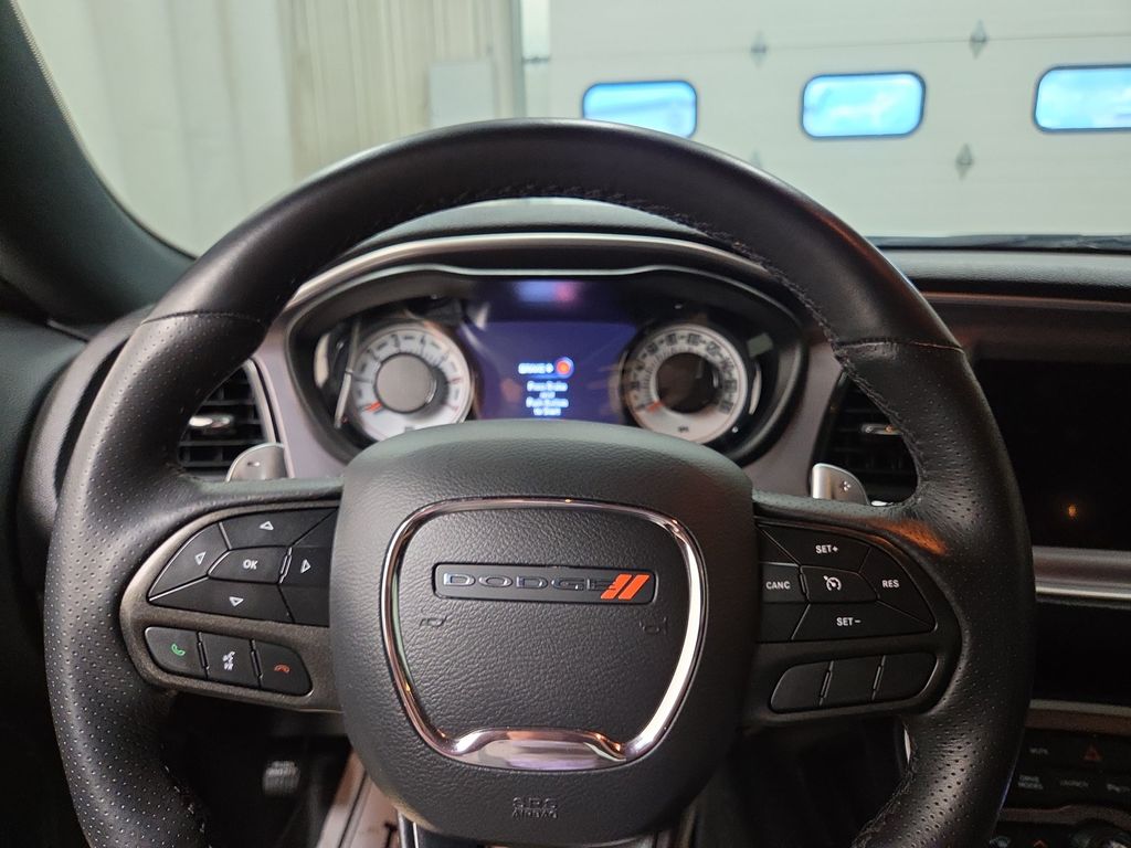 2022 Dodge Challenger R/T - Photo 16