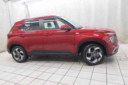 2025 Hyundai Venue Limited SUV