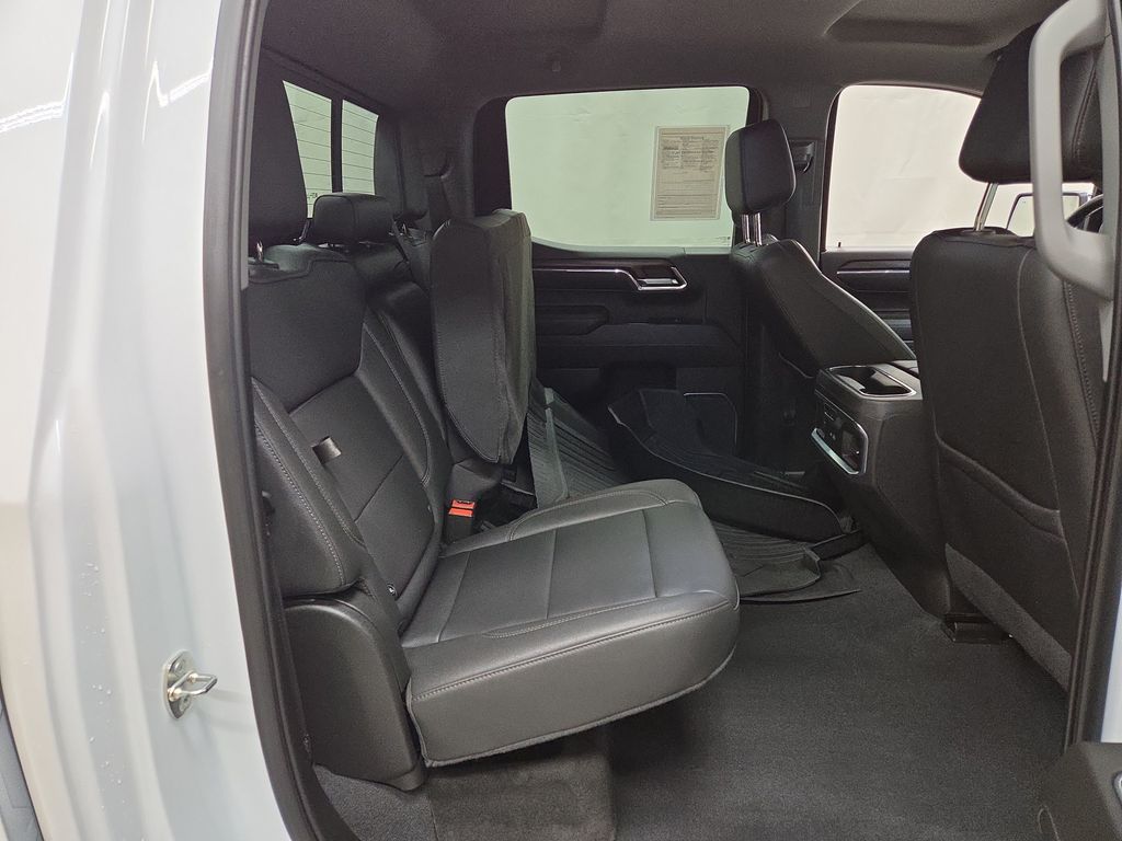 2022 GMC Sierra 1500 SLT - Photo 10